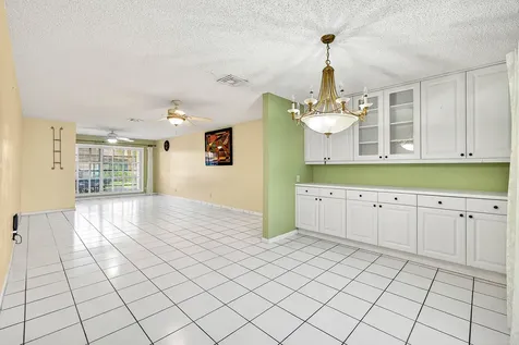 4717 Robinwood Terrace Boynton Beach FL 33436