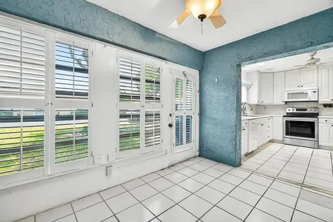 4717 Robinwood Terrace Boynton Beach FL 33436