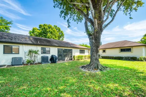 4717 Robinwood Terrace Boynton Beach FL 33436