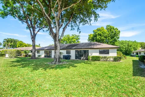 4717 Robinwood Terrace Boynton Beach FL 33436