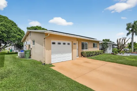 6945 NW 14th Street Margate FL 33063