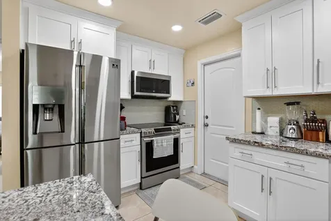 6945 NW 14th Street Margate FL 33063