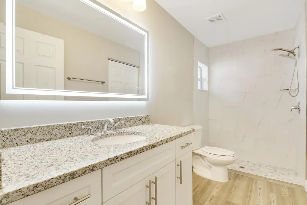 3121 Pinewood Avenue West Palm Beach FL 33407