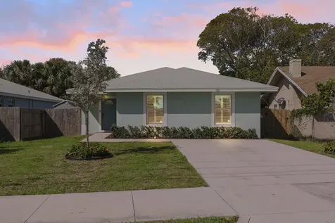 3121 Pinewood Avenue West Palm Beach FL 33407