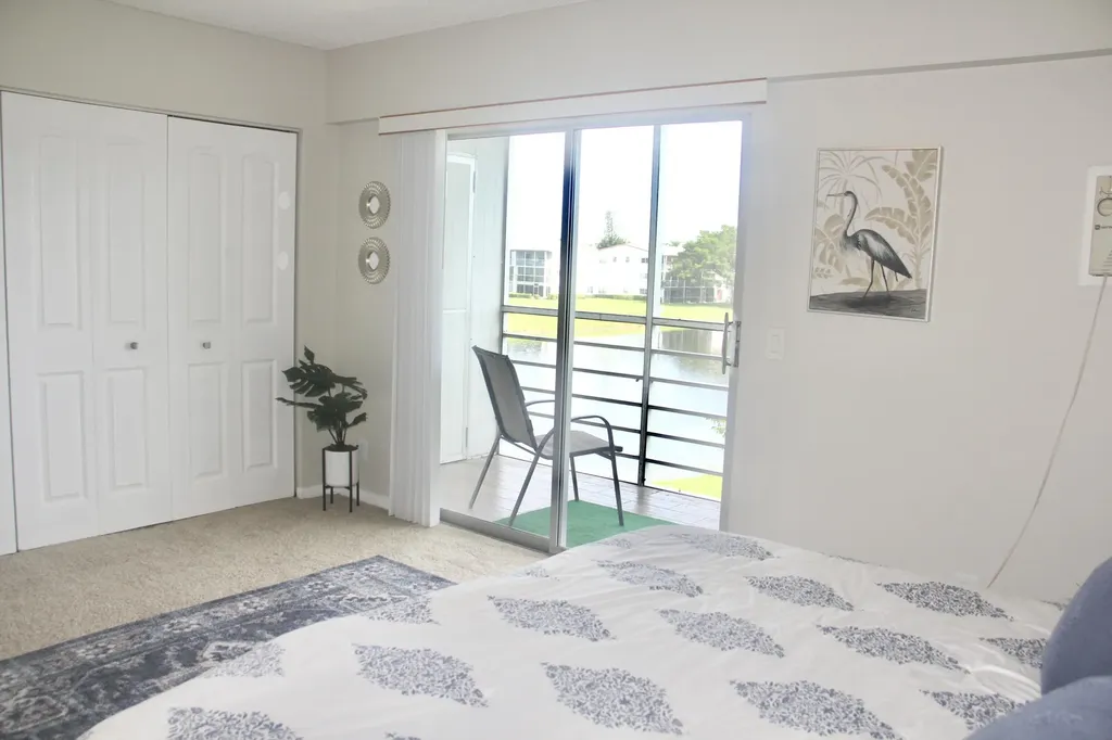 454 Fanshaw K Boca Raton FL 33434