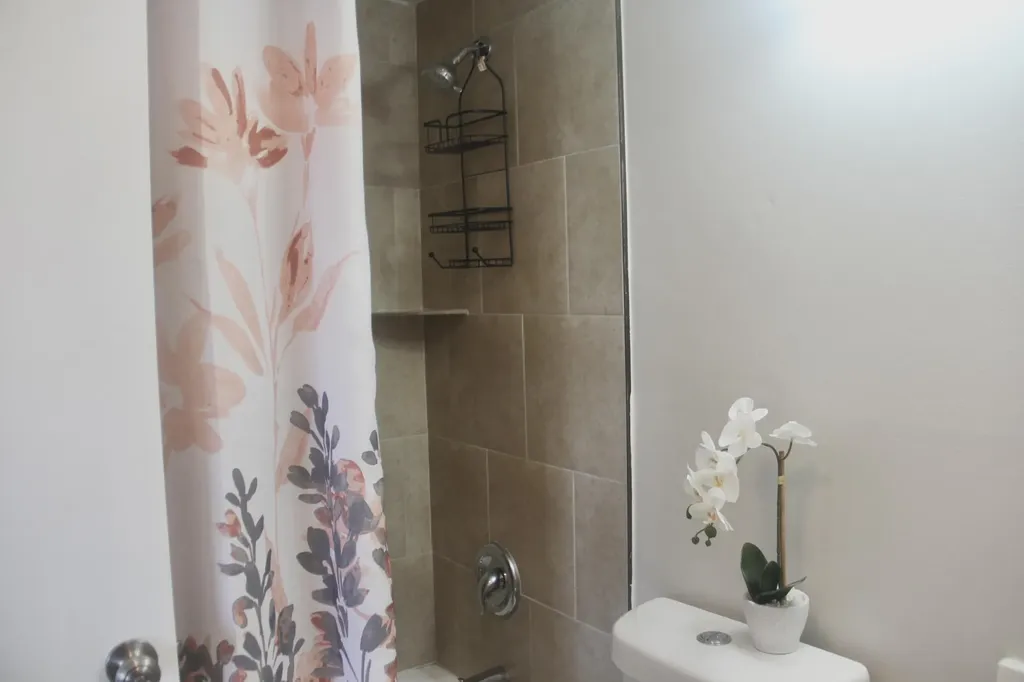 454 Fanshaw K Boca Raton FL 33434