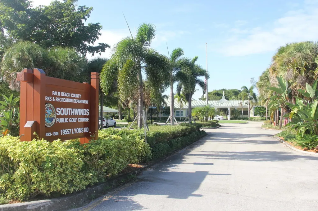 454 Fanshaw K Boca Raton FL 33434