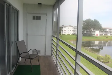 454 Fanshaw K Boca Raton FL 33434