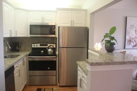 454 Fanshaw K Boca Raton FL 33434