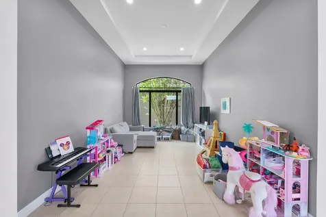 8251 Canopy Terrace Parkland FL 33076