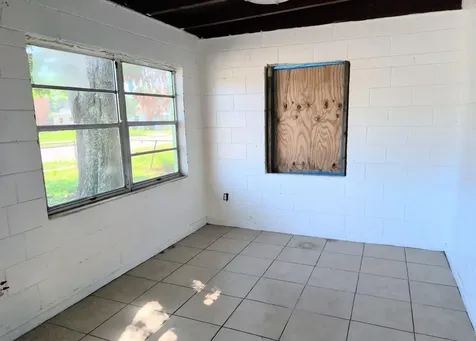521 N 22nd Street Fort Pierce FL 34950