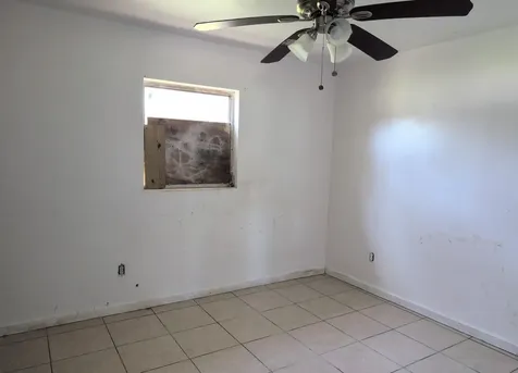 521 N 22nd Street Fort Pierce FL 34950