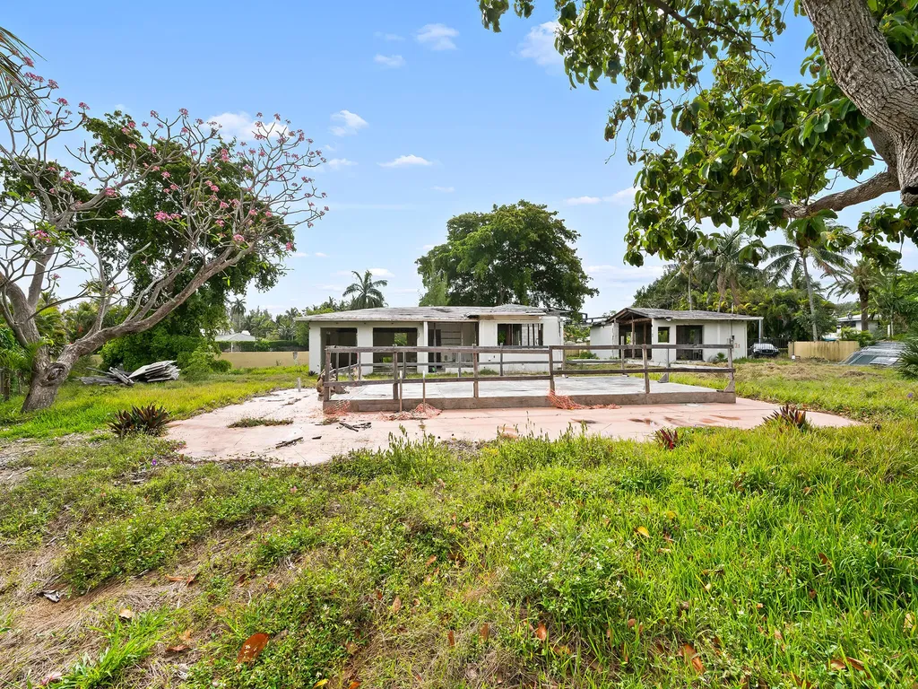 2681 Harbor Beach Parkway Fort Lauderdale FL 33316