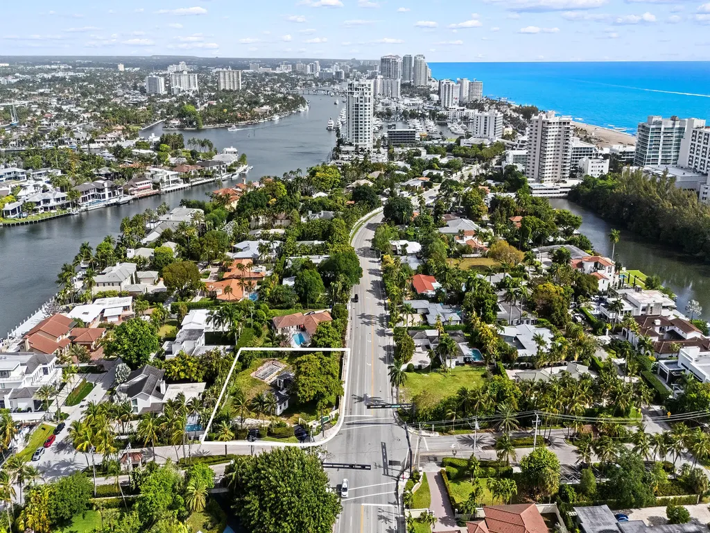 2681 Harbor Beach Parkway Fort Lauderdale FL 33316