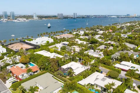 280 Tradewind Drive Palm Beach FL 33480