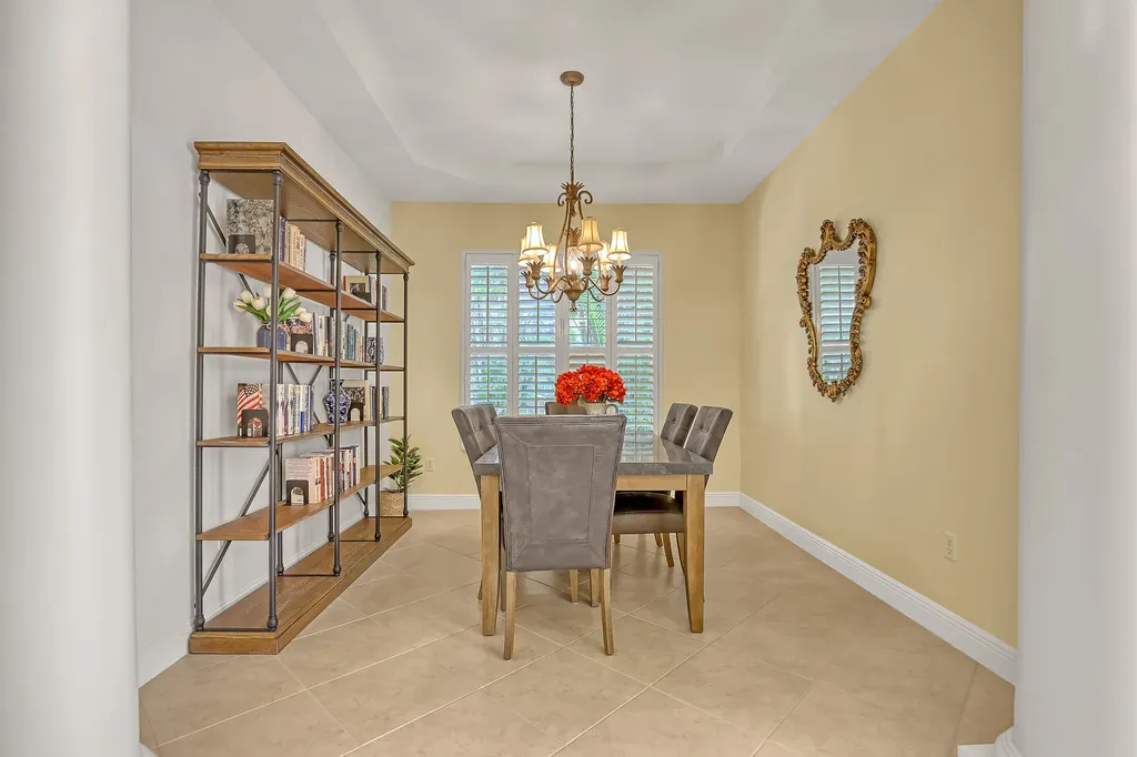 9493 Via Elegante Wellington FL 33411
