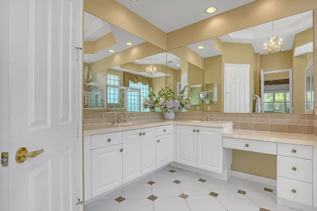 9493 Via Elegante Wellington FL 33411