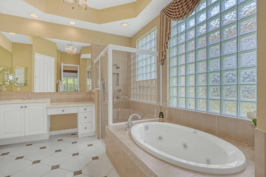 9493 Via Elegante Wellington FL 33411