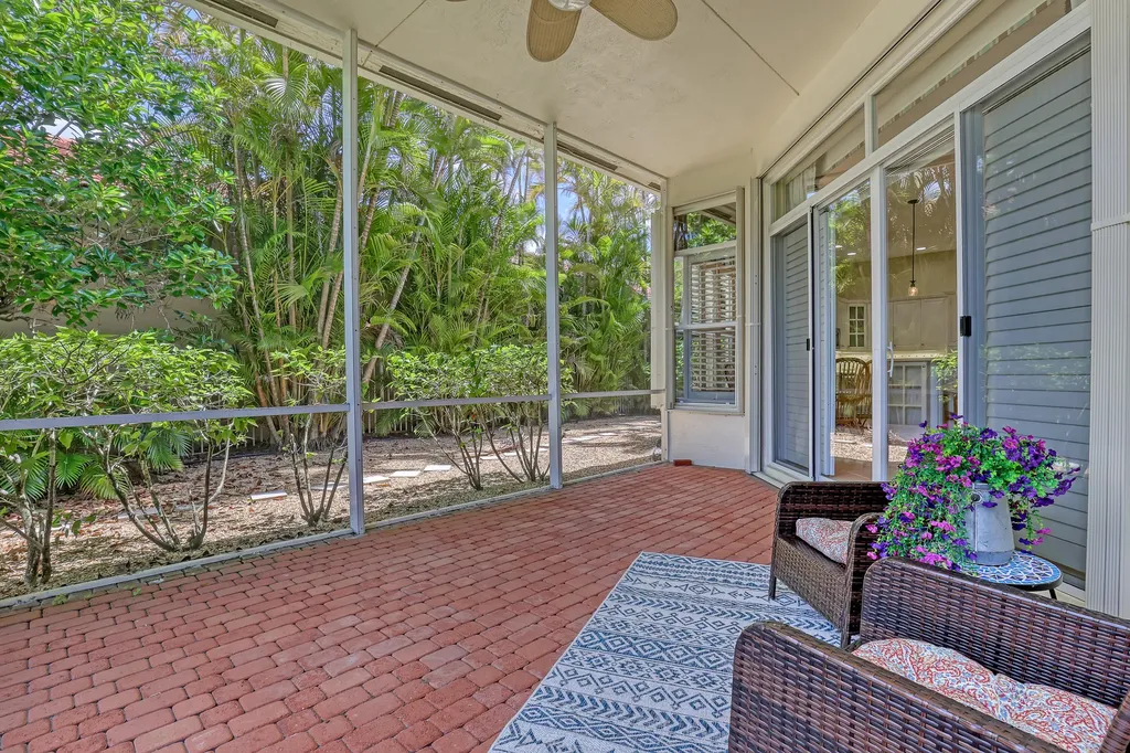 9493 Via Elegante Wellington FL 33411