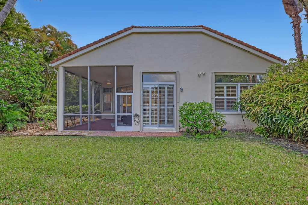 9493 Via Elegante Wellington FL 33411