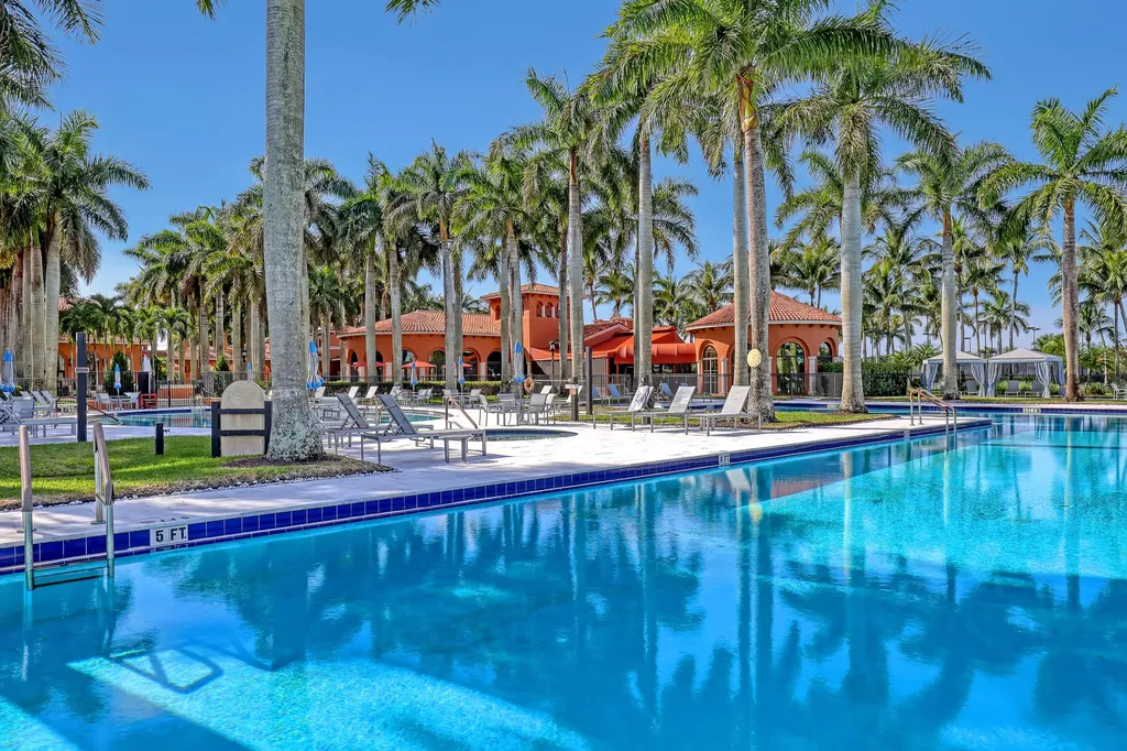 9493 Via Elegante Wellington FL 33411