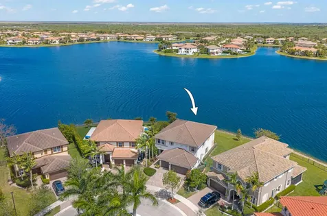 8691 Lakeside Bend Parkland FL 33076