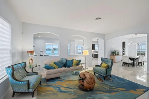 8691 Lakeside Bend Parkland FL 33076