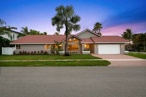 10141 SW 3rd Street Plantation FL 33324