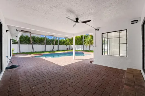10141 SW 3rd Street Plantation FL 33324