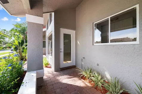 10141 SW 3rd Street Plantation FL 33324