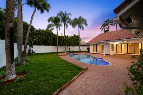 10141 SW 3rd Street Plantation FL 33324