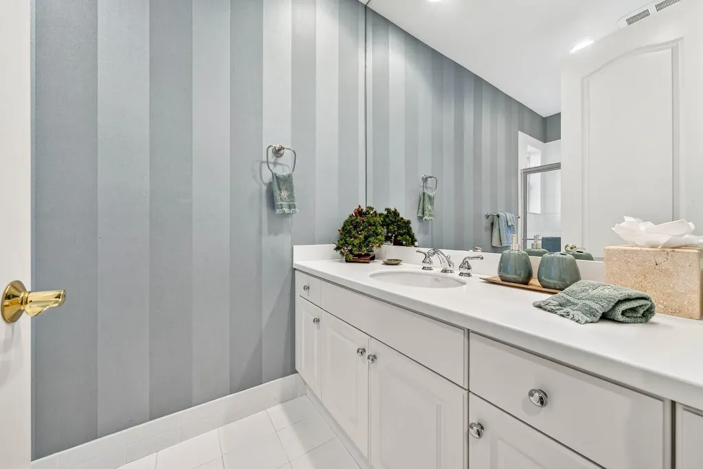 123 Sunesta Cove Drive Palm Beach Gardens FL 33418