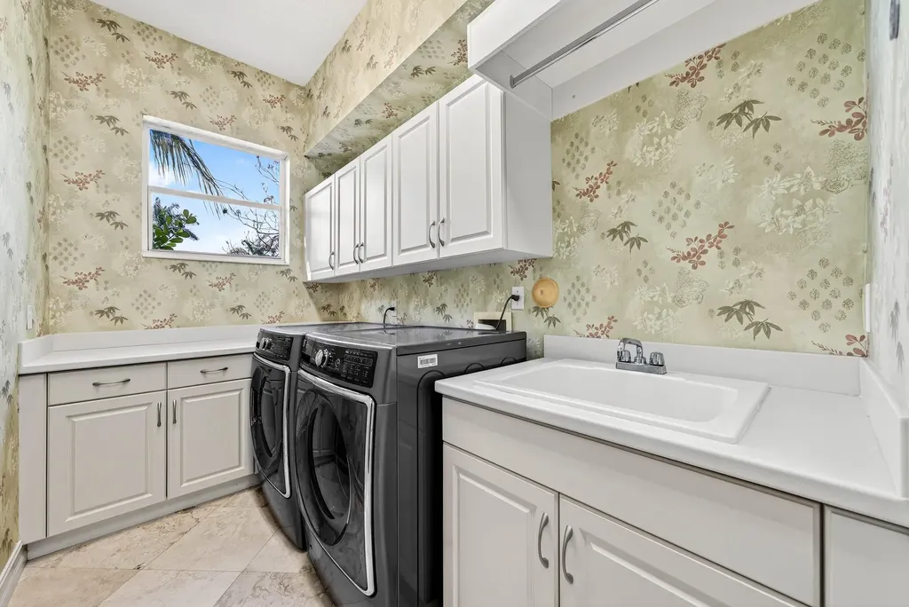 123 Sunesta Cove Drive Palm Beach Gardens FL 33418