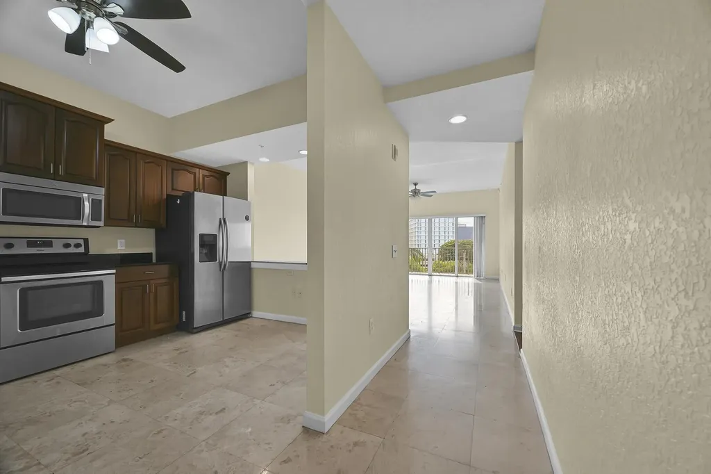 1650 Presidential Way West Palm Beach FL 33401