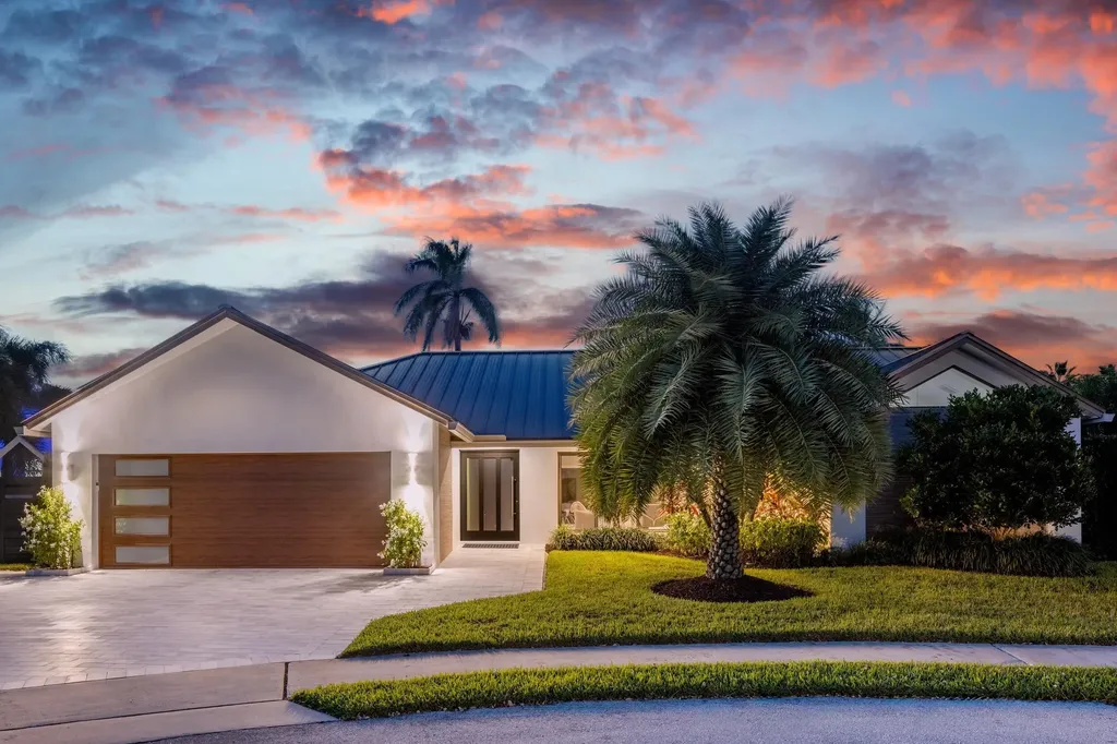 843 NE Mulberry Drive Boca Raton FL 33487