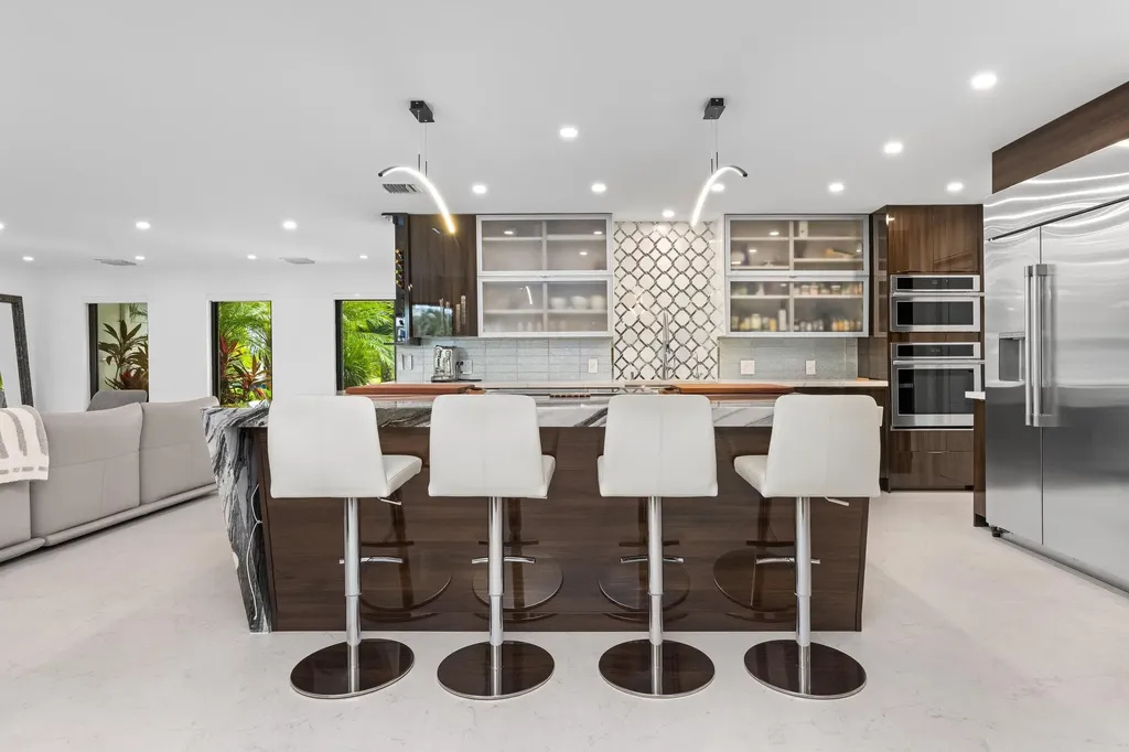 843 NE Mulberry Drive Boca Raton FL 33487