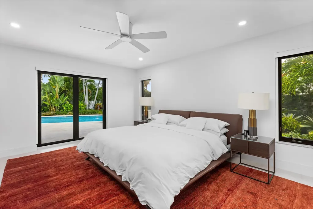 843 NE Mulberry Drive Boca Raton FL 33487