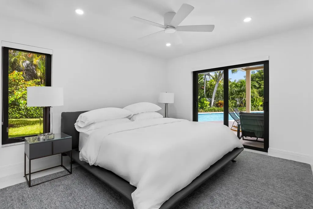 843 NE Mulberry Drive Boca Raton FL 33487