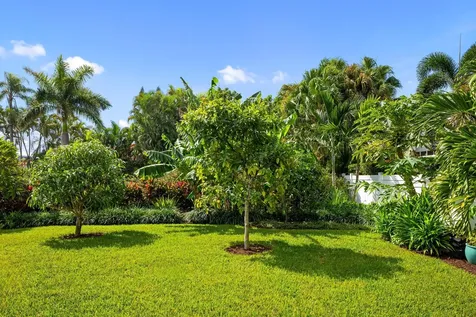 843 NE Mulberry Drive Boca Raton FL 33487