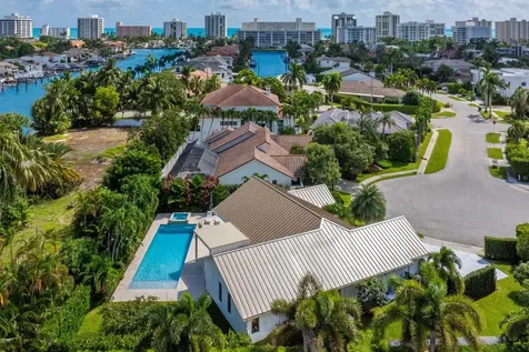 843 NE Mulberry Drive Boca Raton FL 33487
