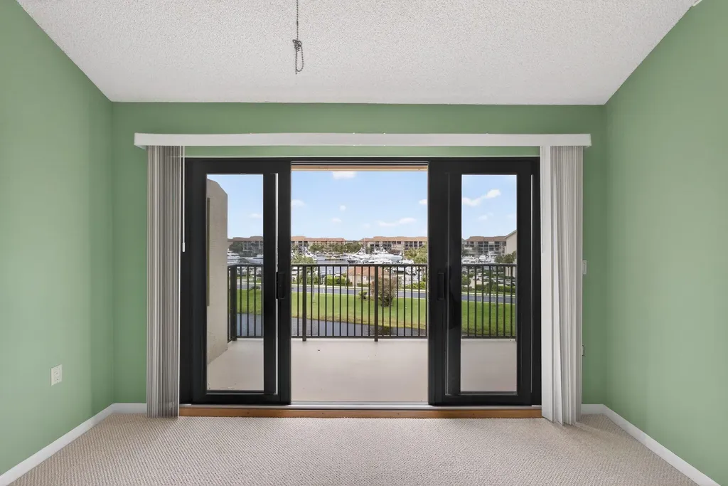 601 Seafarer Circle Jupiter FL 33477