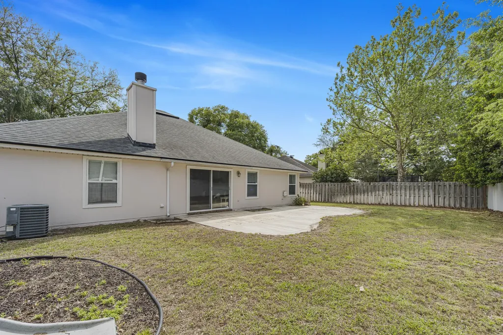 908 W Doty Branch Lane St. Johns FL 32259