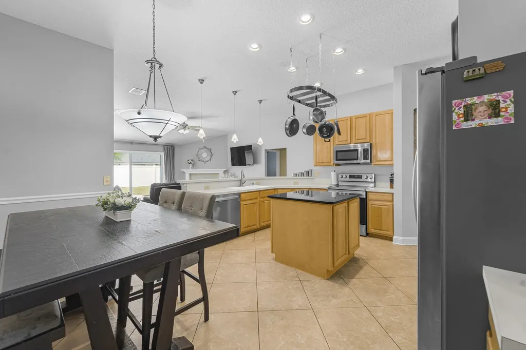 908 W Doty Branch Lane St. Johns FL 32259