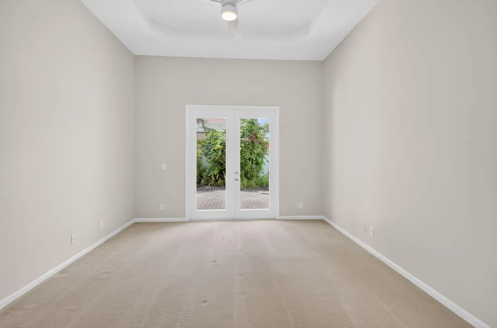 7032 Vivaldi Lane Delray Beach FL 33446
