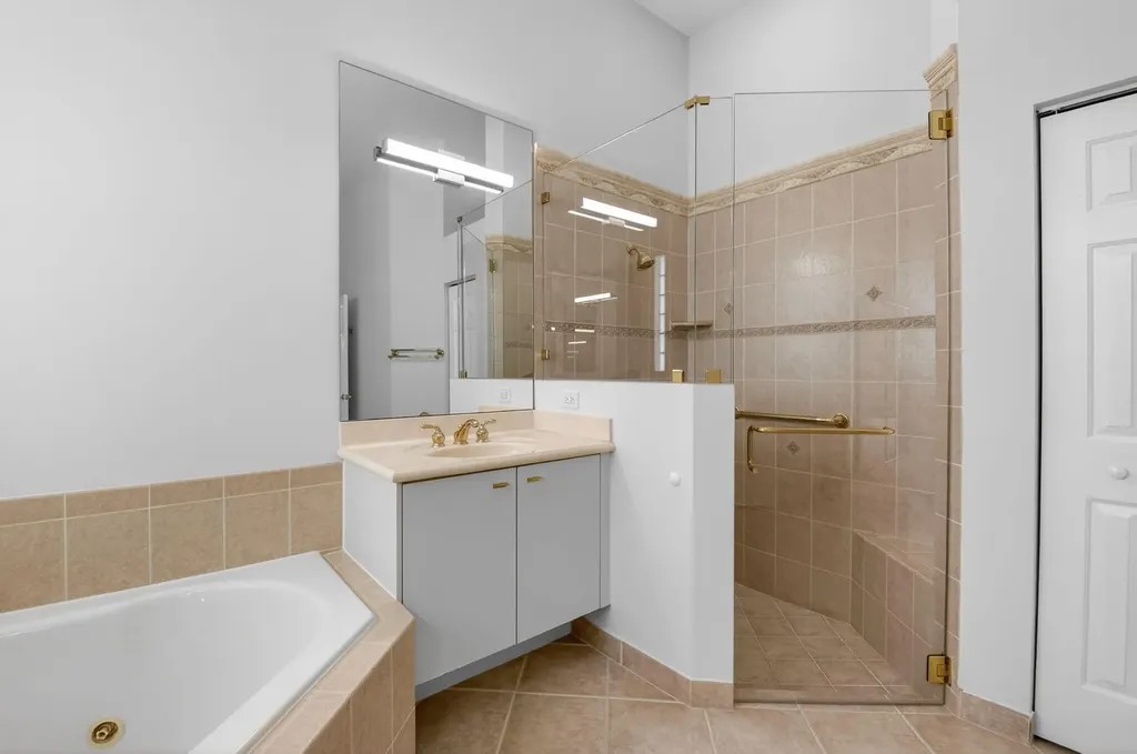 7032 Vivaldi Lane Delray Beach FL 33446