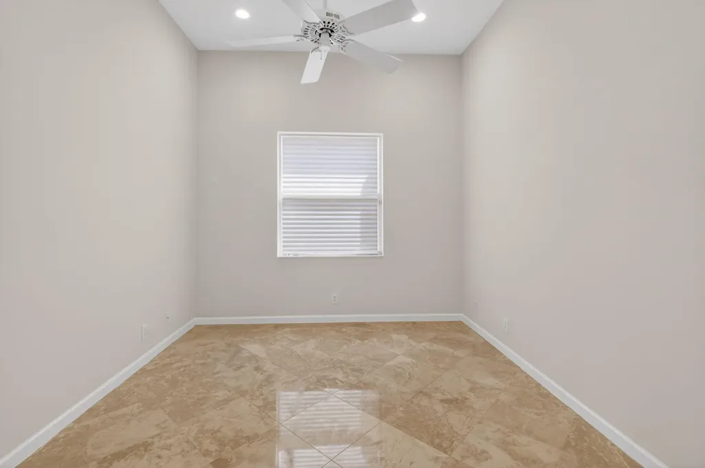 7032 Vivaldi Lane Delray Beach FL 33446