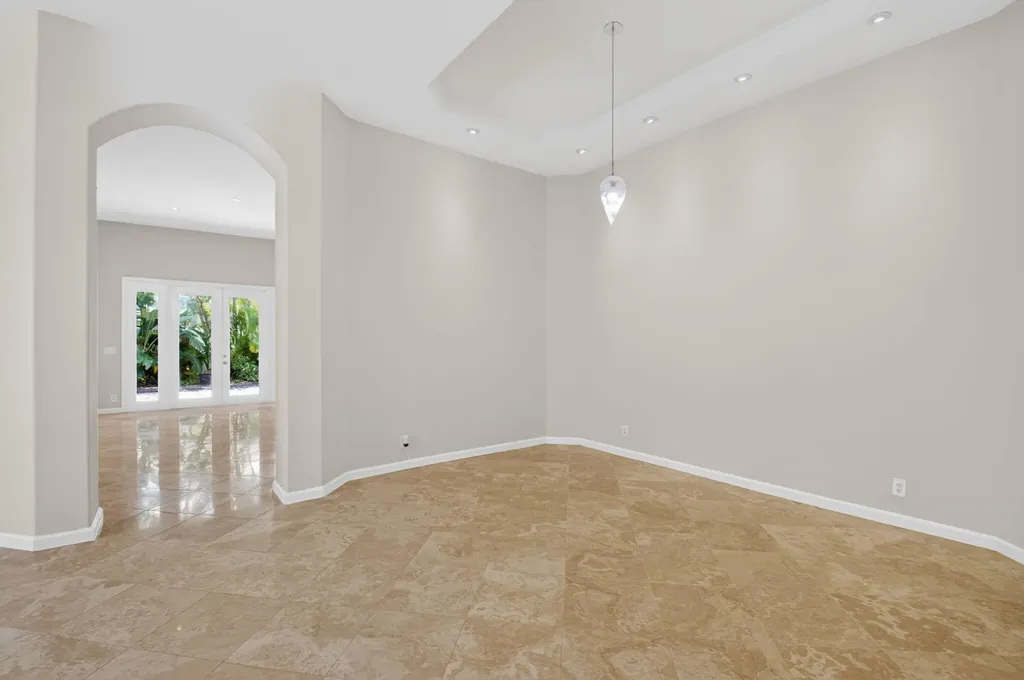7032 Vivaldi Lane Delray Beach FL 33446