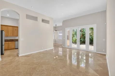 7032 Vivaldi Lane Delray Beach FL 33446