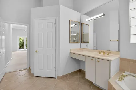 7032 Vivaldi Lane Delray Beach FL 33446