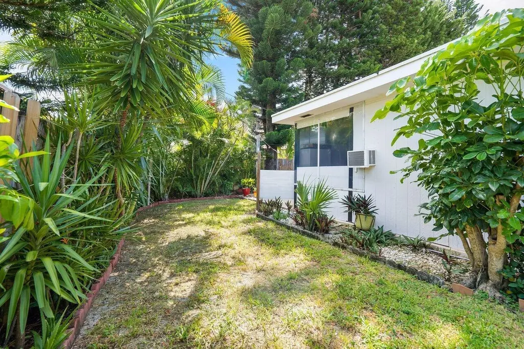 13 Sailfish Lane Ocean Ridge FL 33435
